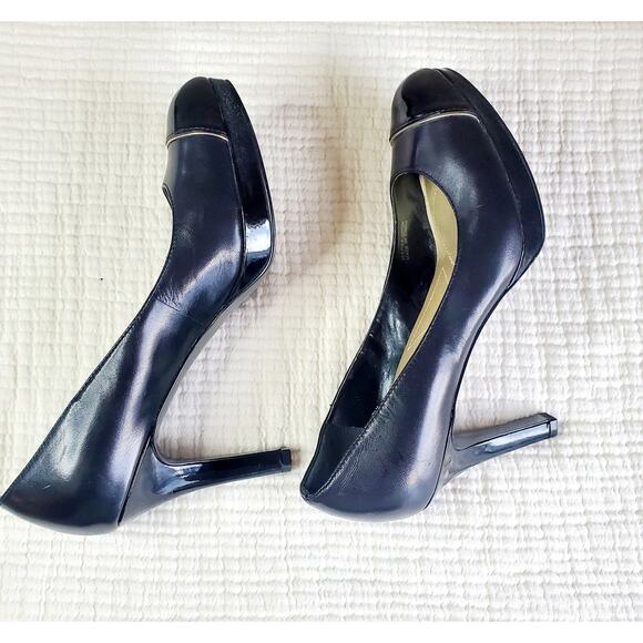 Tahari Laurie Cap Toe Platform Pumps Black Size 7.5 - Picture 7 of 7